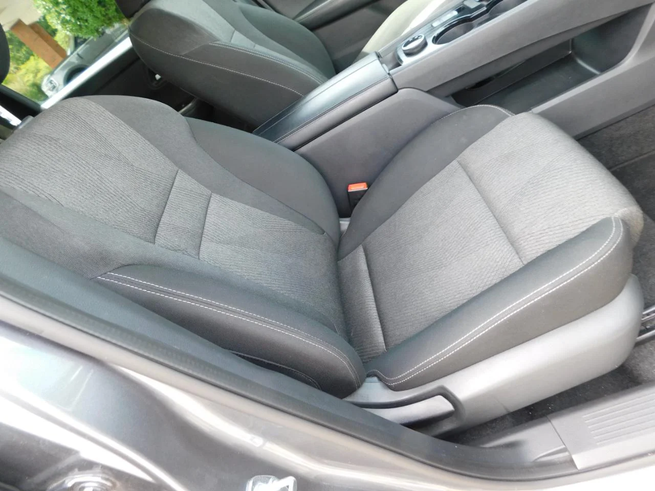 Used 2025 Gun Metallic Nissan AWD SV image 18