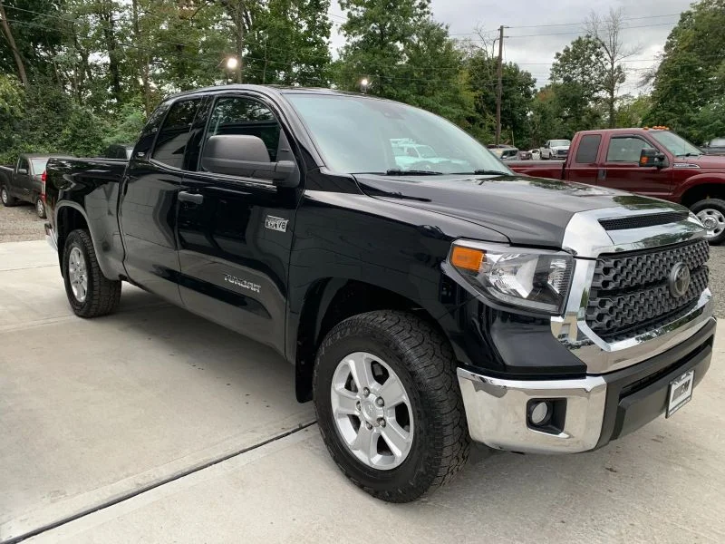 Used 2021 Black Toyota SR5 Pickup 4D 6 1/2 ft image 22