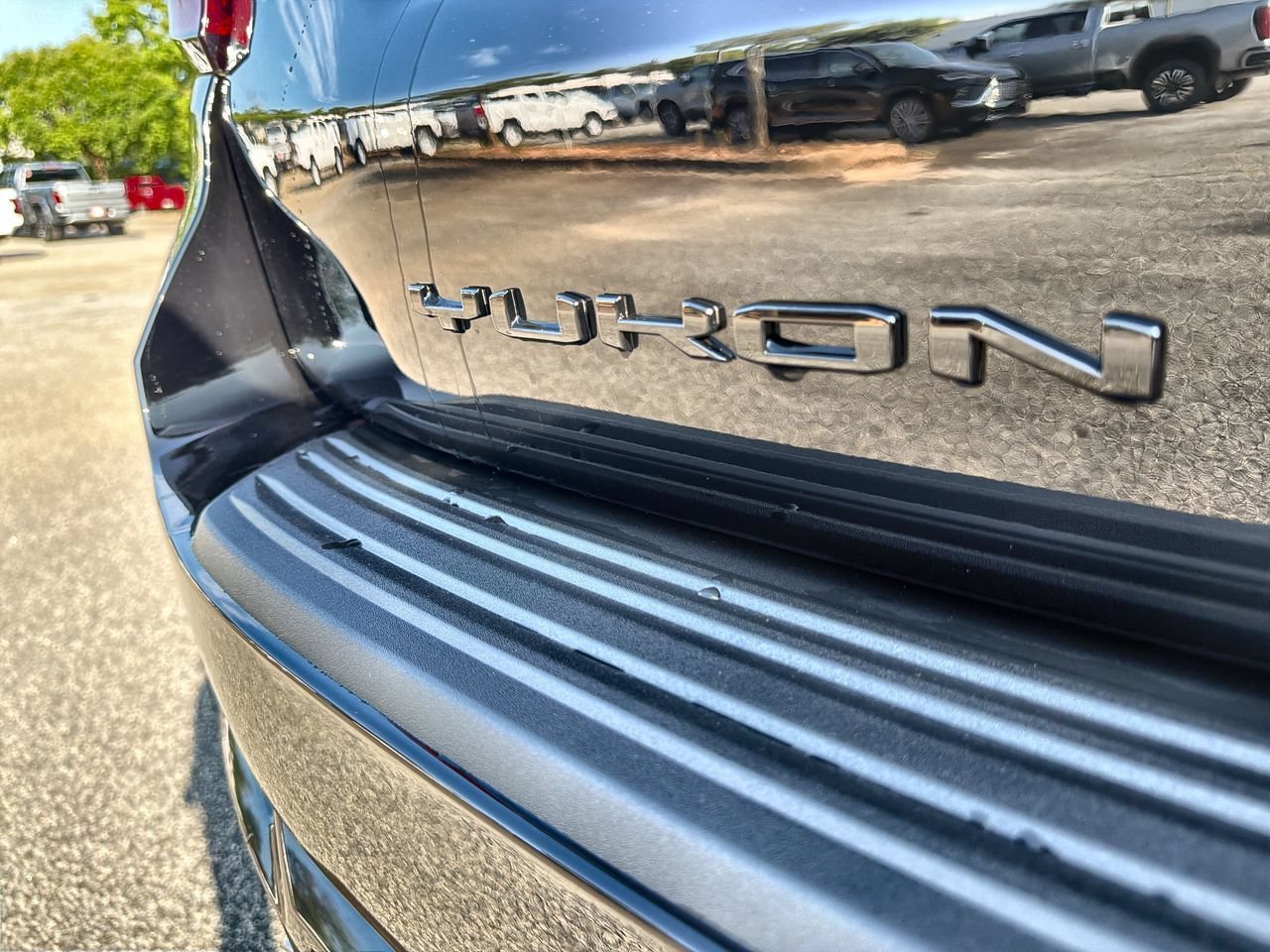 New 2026 Onyx Black GMC AT4 image 27