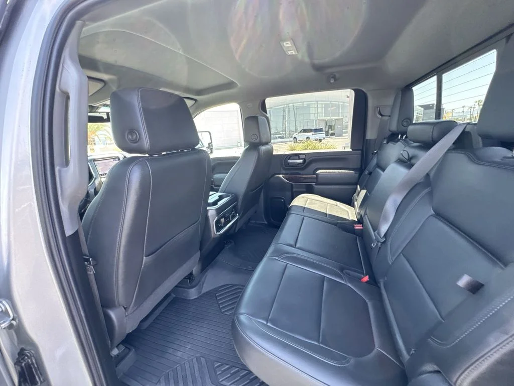 Used 2022 Silver GMC SLT image 22