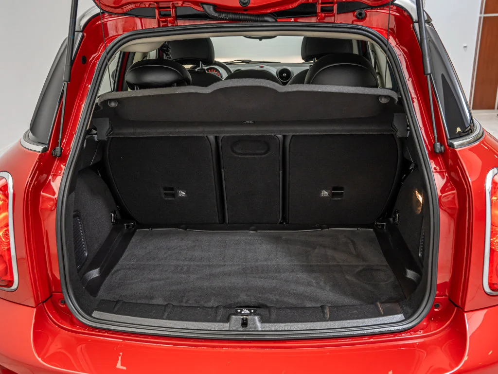 Used 2015 Blazing Red MINI  image 22