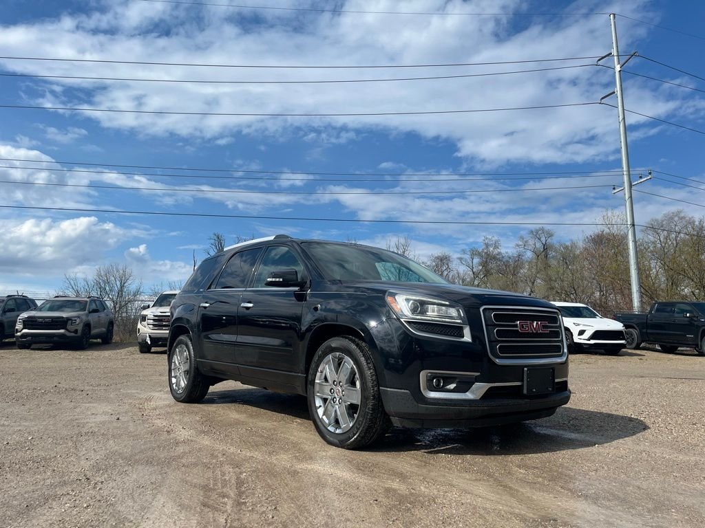 Used 2017 Ebony Twilight Metallic GMC Limited image 5