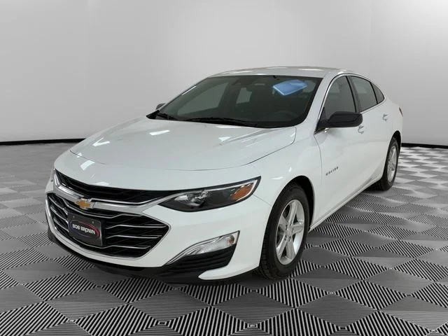 Used 2023 White Chevrolet LS image 7