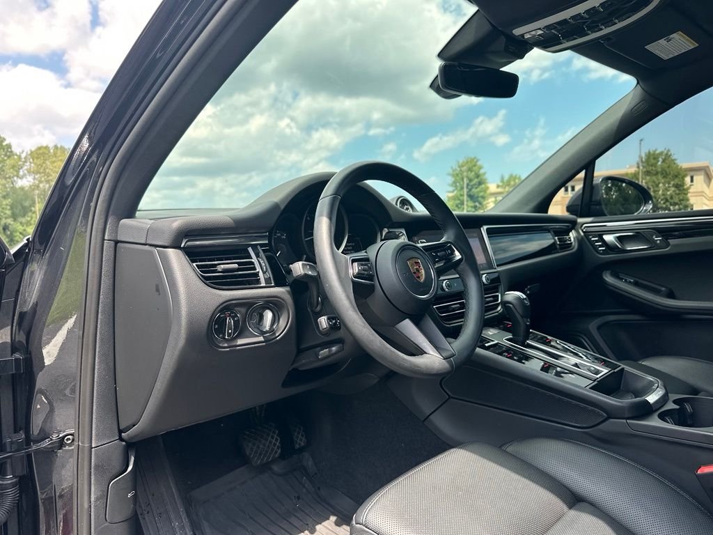 Used 2023 Grey Porsche Base image 15