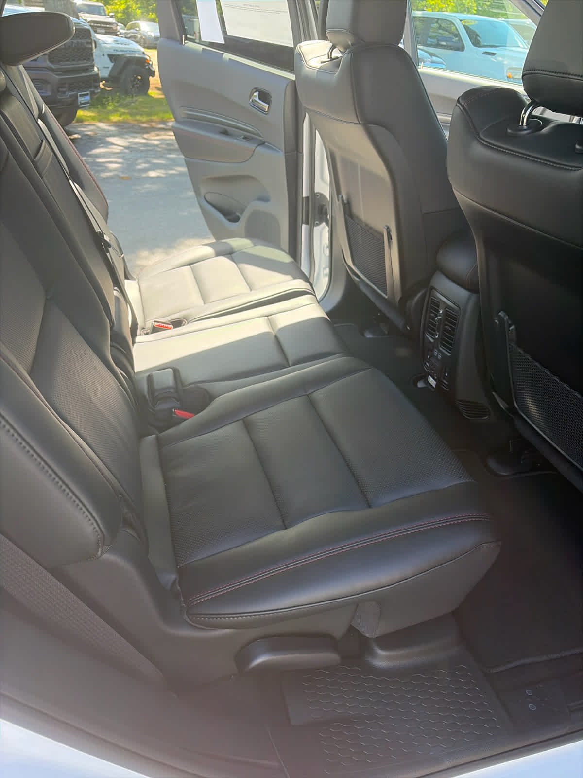 New 2026 White Knuckle Clear-Coat Exterior Paint Dodge GT Plus image 21