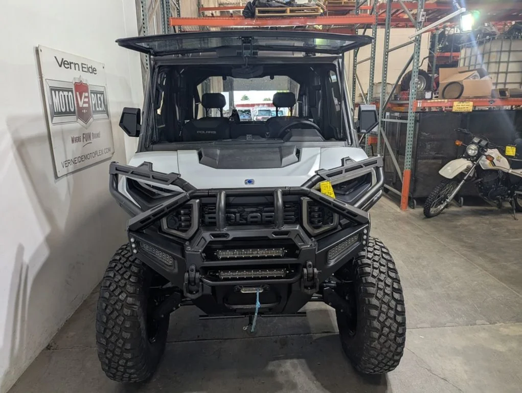Used 2025 WHITE Polaris Ultimate image 4