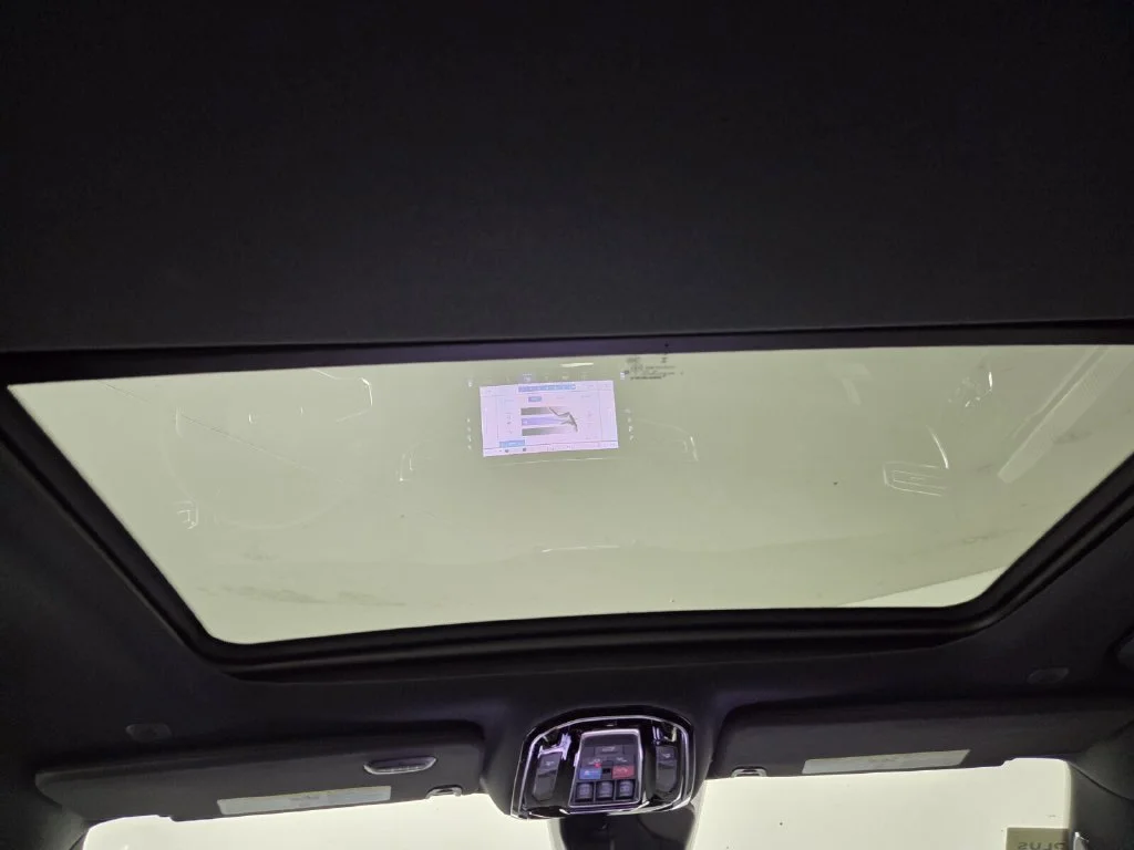 New 2026 Baltic-Gray Metallic Clear-Coat Exterior Paint Jeep Summit Obsidian image 26