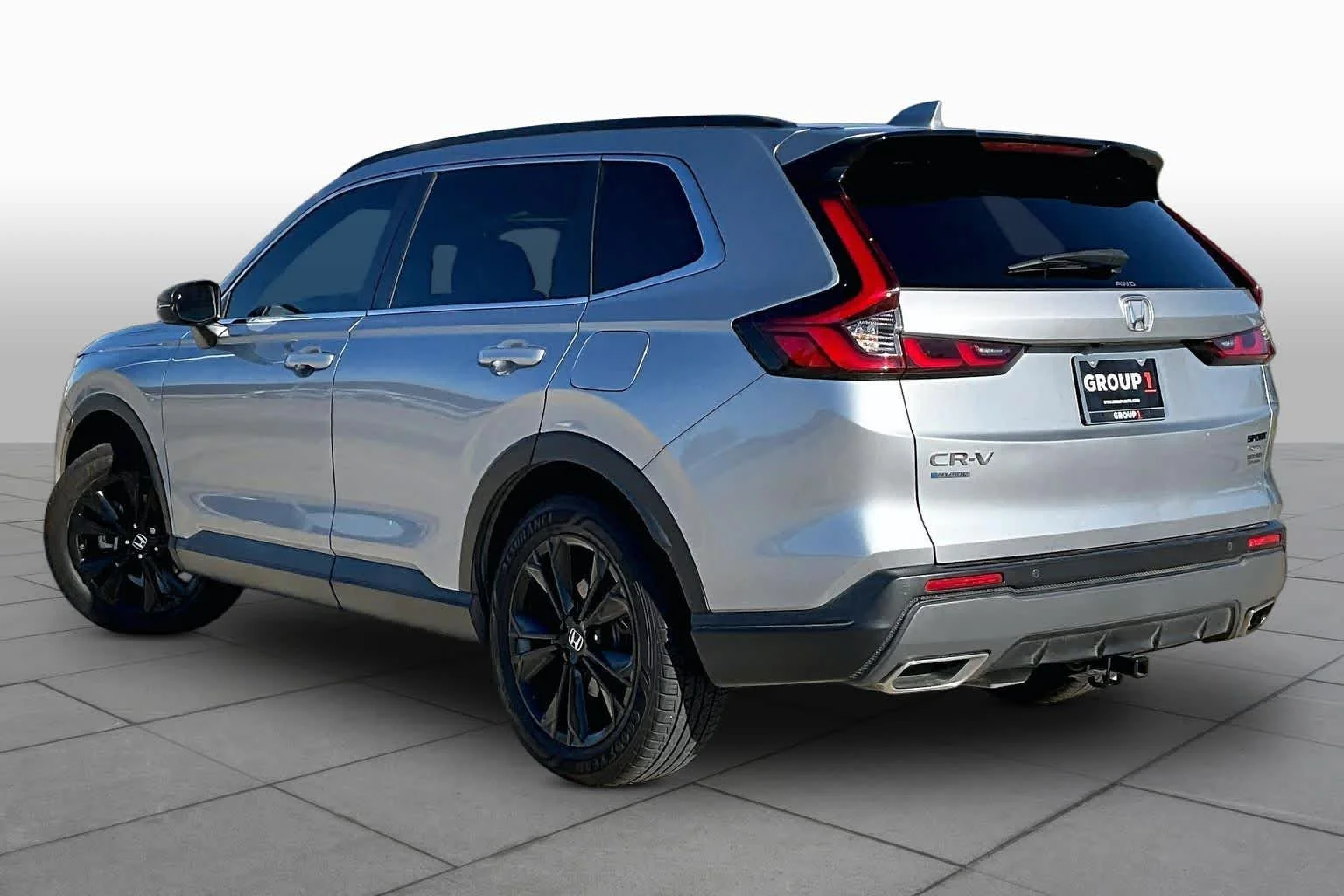 Used 2023 Lunar Silver Metallic Honda Sport Touring image 12