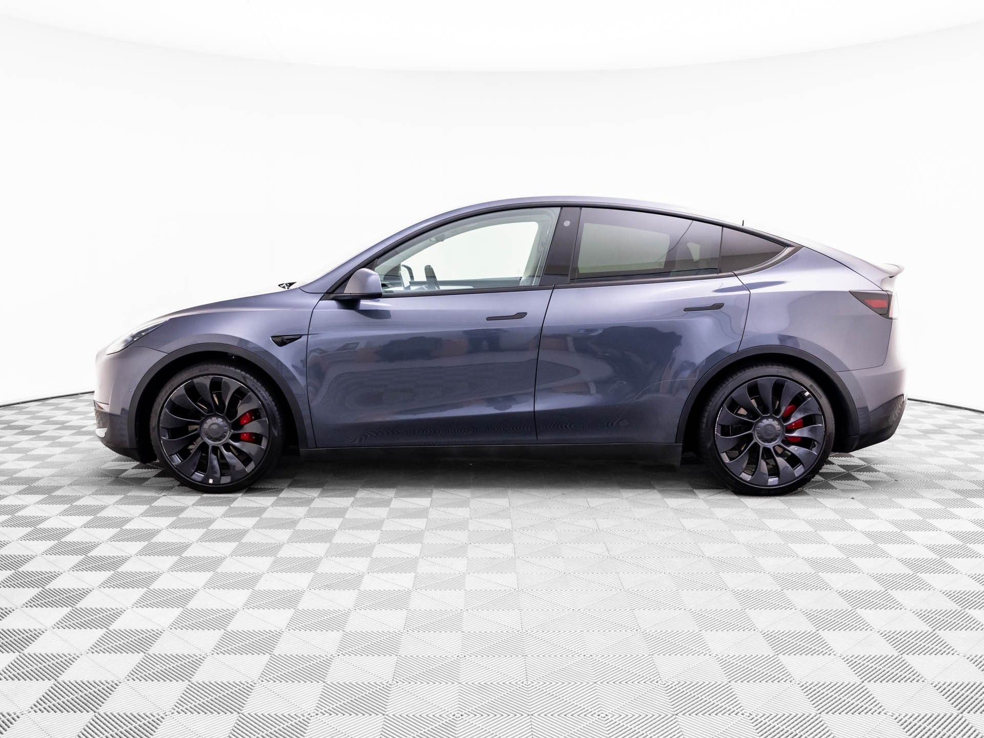 Used 2022 Tesla Model Y Performance with VIN 7SAYGDEFXNF530796 for sale in Barrington, IL