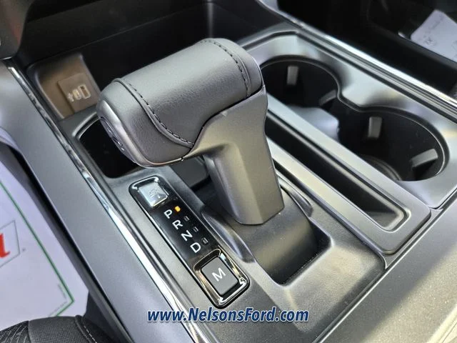 New 2026 Oxford White Ford XLT image 31