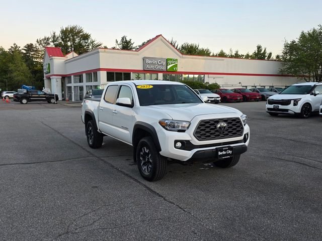 Used 2022 White Toyota TRD Off-Road image 30