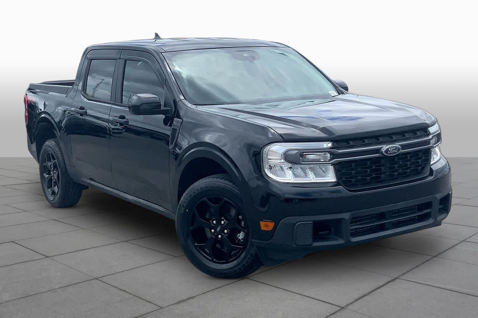 Certified Used 2022 Shadow Black Ford XLT image 3