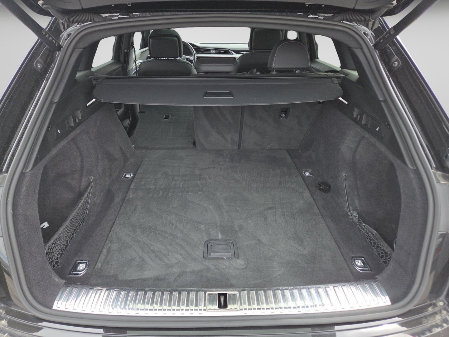 Certified Used 2023 Mythos Black Metallic Audi Premium image 27