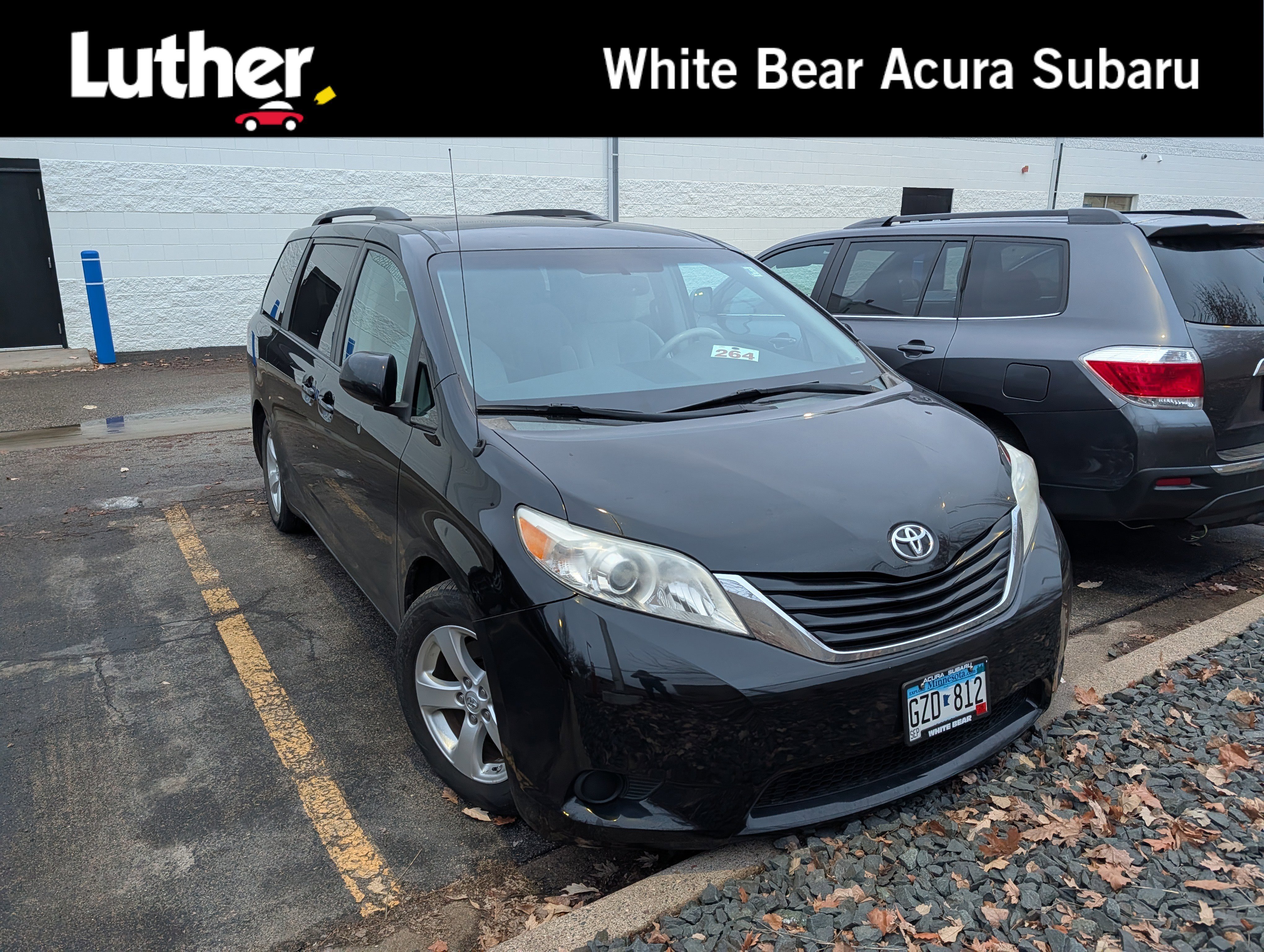 2013 Toyota Sienna LE