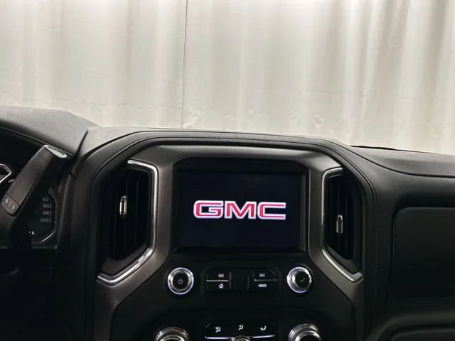 Used 2021 Black GMC Denali image 9
