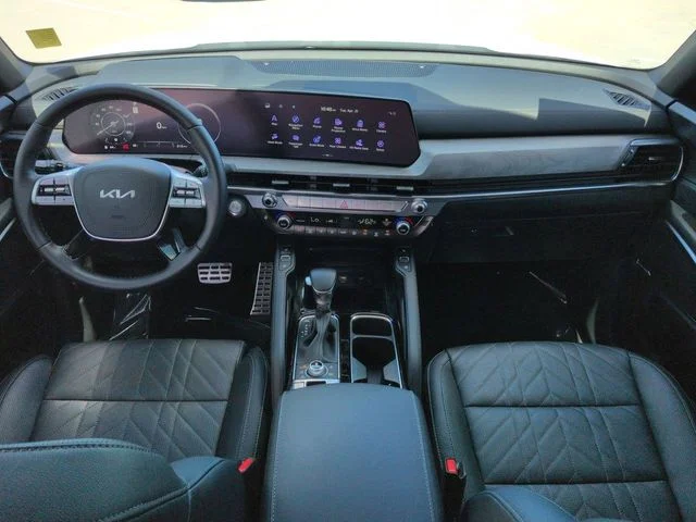 Certified Used 2025 Glacial White Pearl Kia SX X-Line image 15