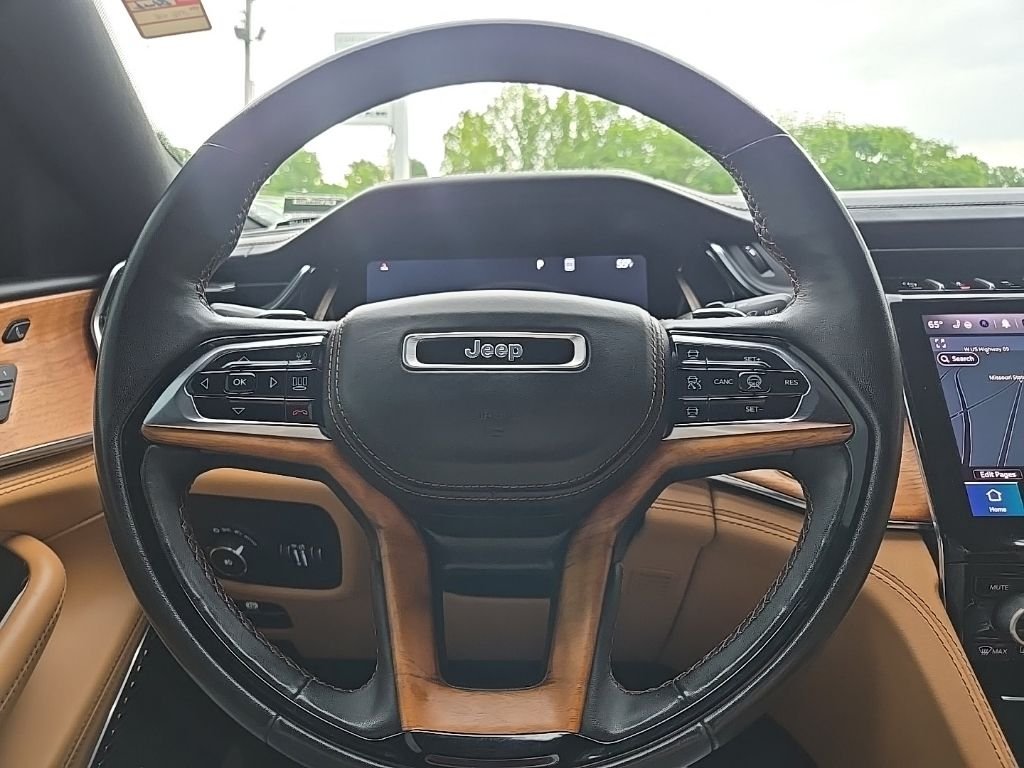 Used 2024 Black Jeep Summit image 41