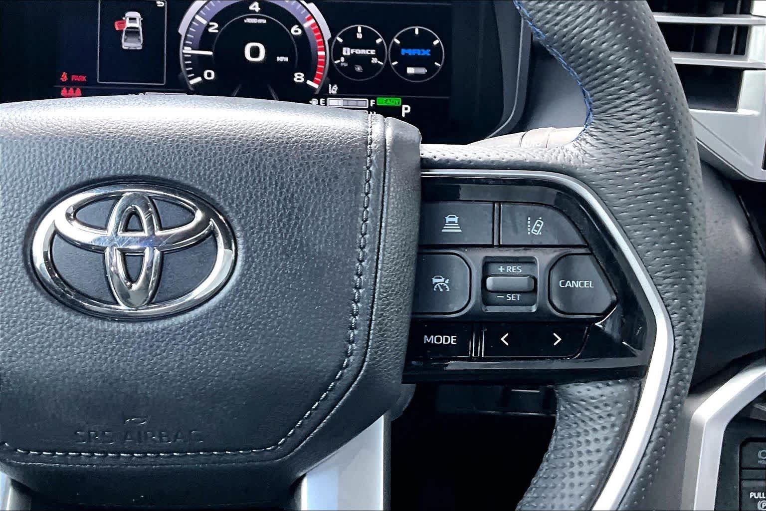Used 2025 Wind Chill Pearl Toyota Platinum Hybrid image 25