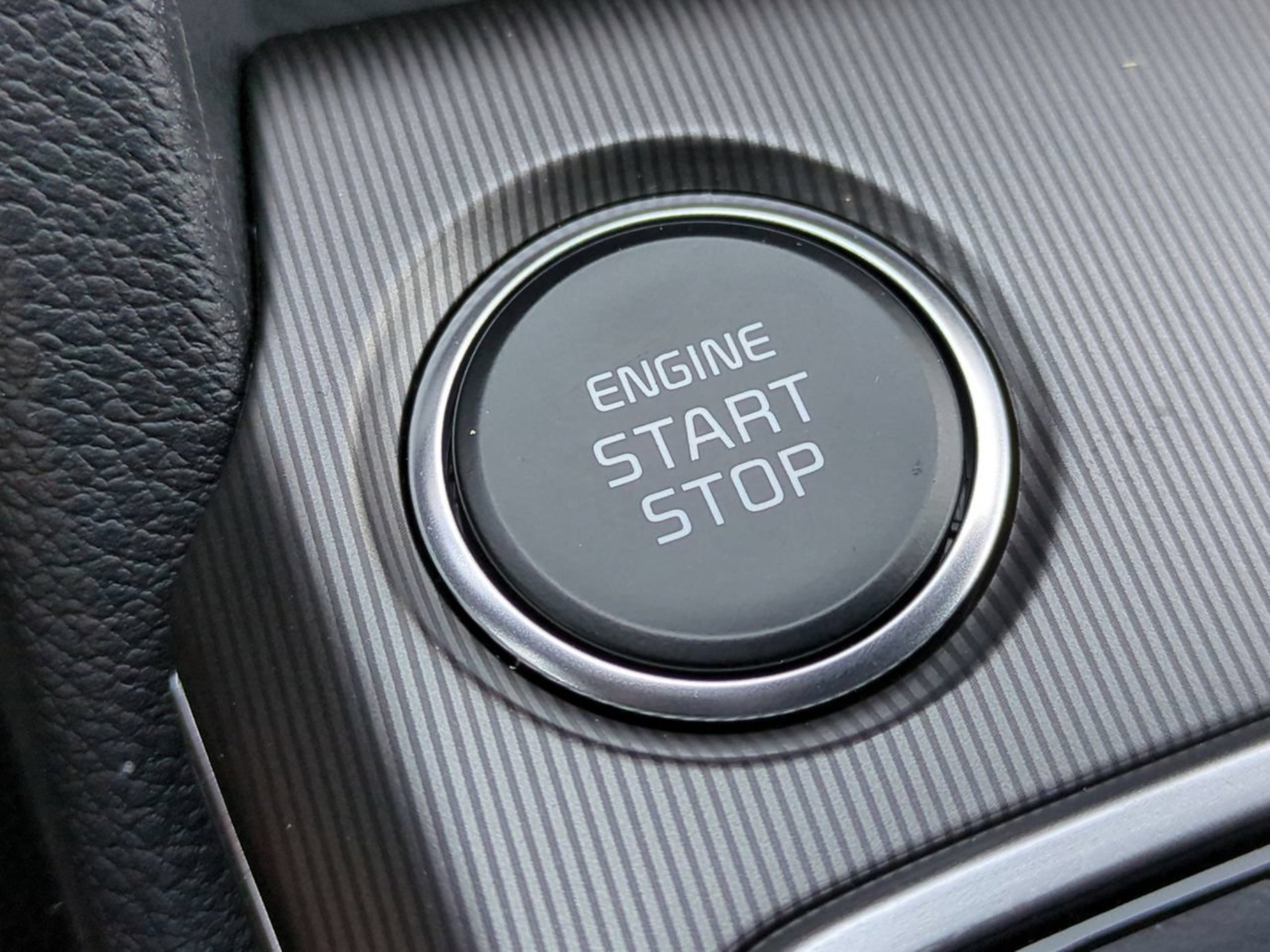 New 2026 Glacial White Pearl Kia EX image 34