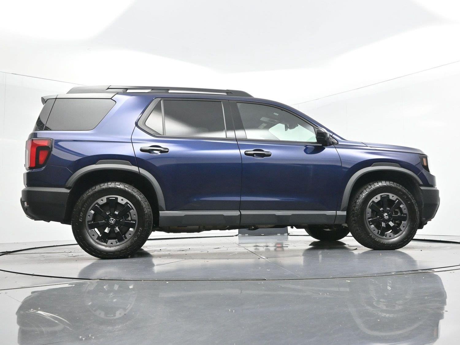 Used 2026 Obsidian Blue Pearl Honda TrailSport Elite image 58