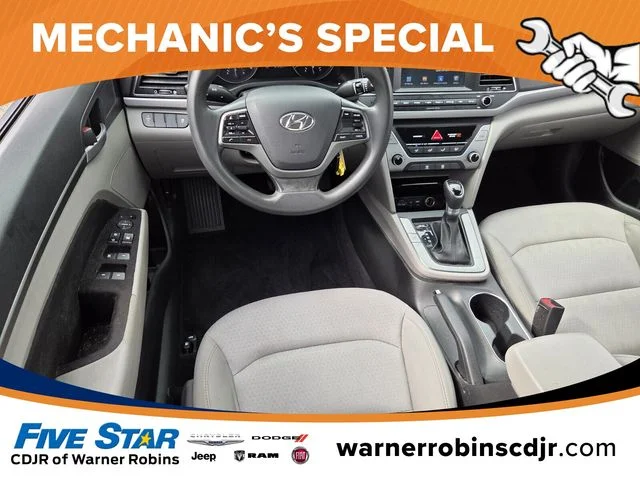 Used 2017 White Hyundai SE image 7