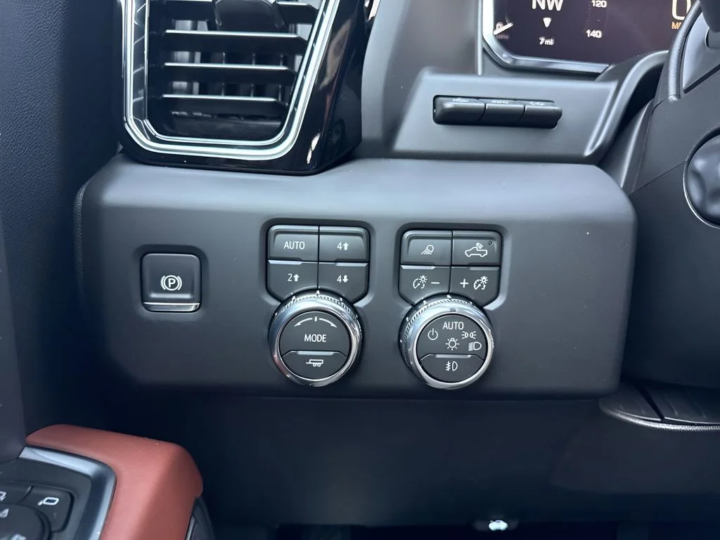 New 2026 Glacier White Tricoat GMC Denali Ultimate image 26