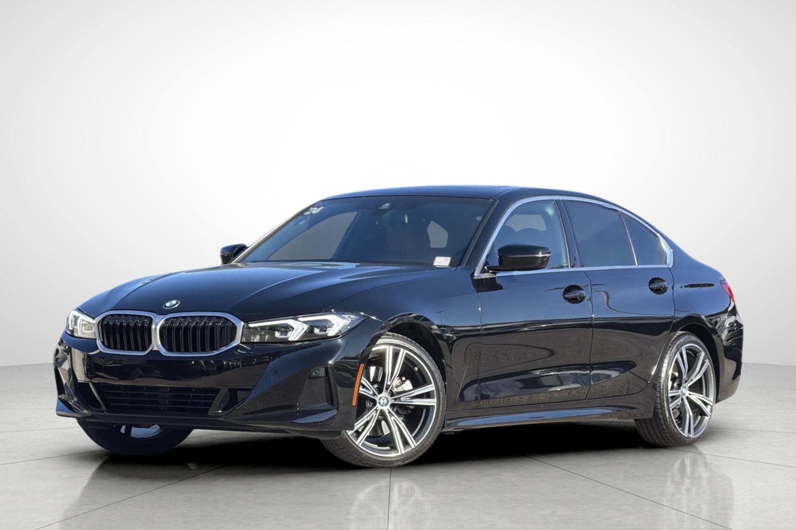 2024 BMW 3 Series 330i