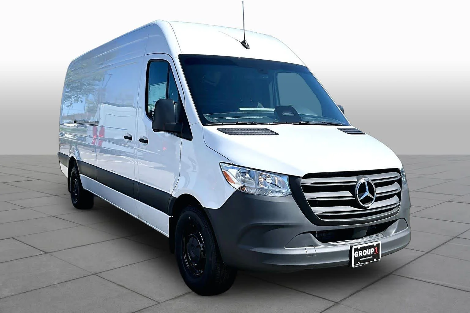 New 2026 Arctic White Mercedes-Benz  image 2