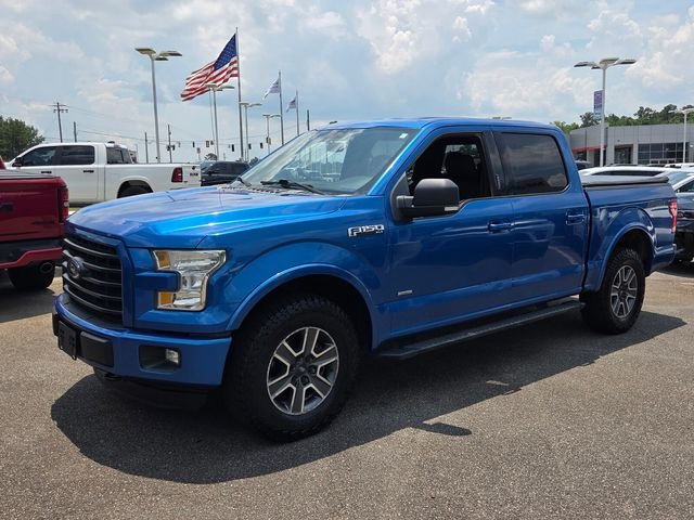 Used 2016 Blue Ford XLT image 3