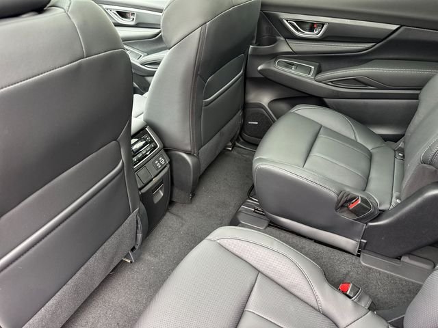 New 2026 CRYSTAL WHITE PEARL Subaru Limited 7-Passenger image 14