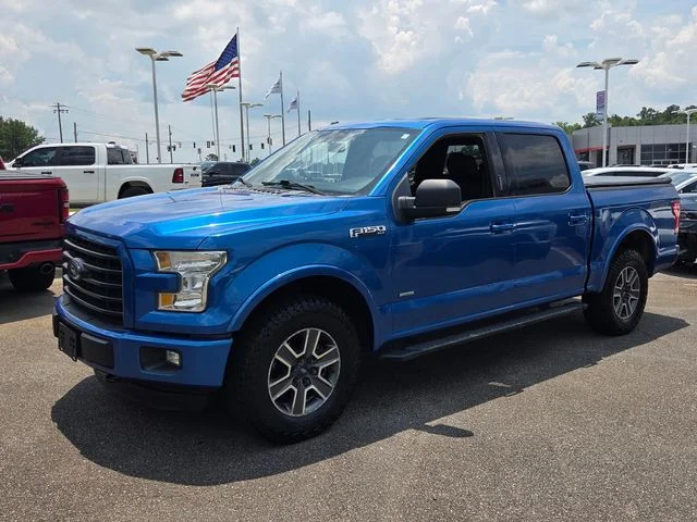 Used 2016 Blue Ford XLT image 3