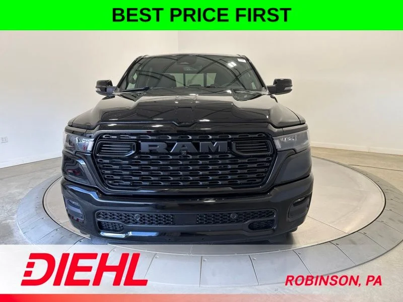 New 2026 Diamond Black Crystal Pearl-Coat Exterior Paint RAM Big Horn/Lone Star image 2