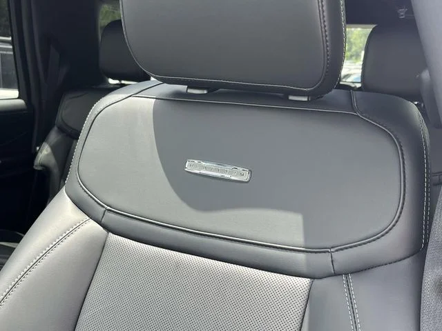 New 2027 Agate Black Metallic Ford MAX Platinum image 17