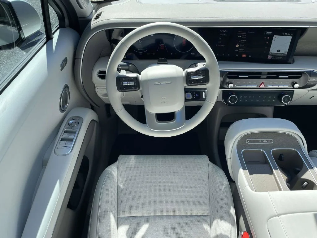 Used 2026 Silver Hyundai Limited image 23