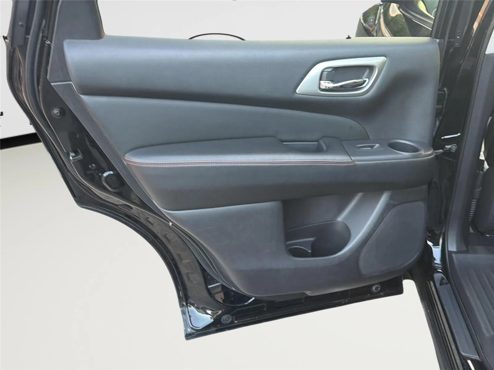 2019 Nissan Pathfinder SL - Photo 24