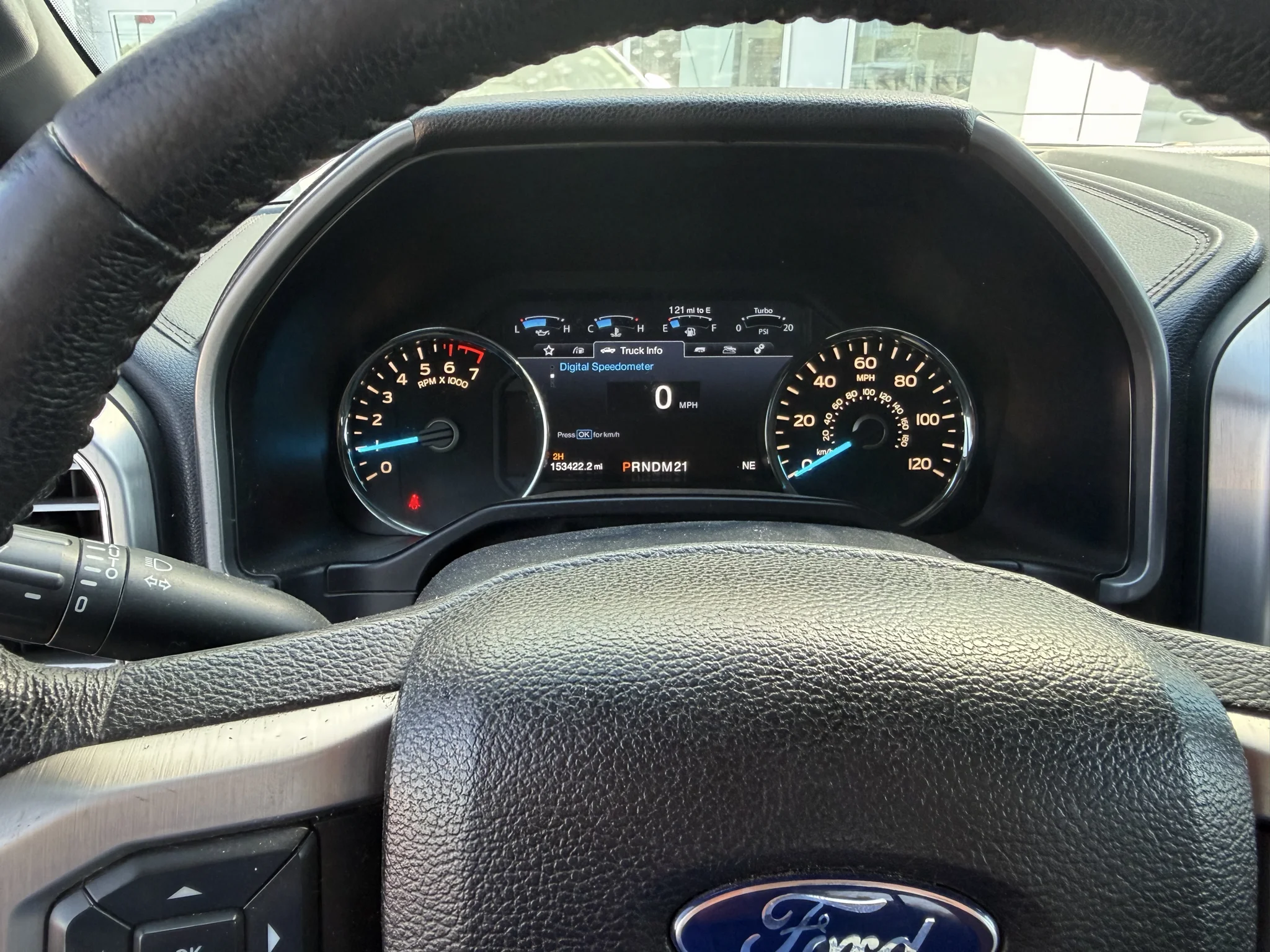 Used 2016  Ford XLT image 9