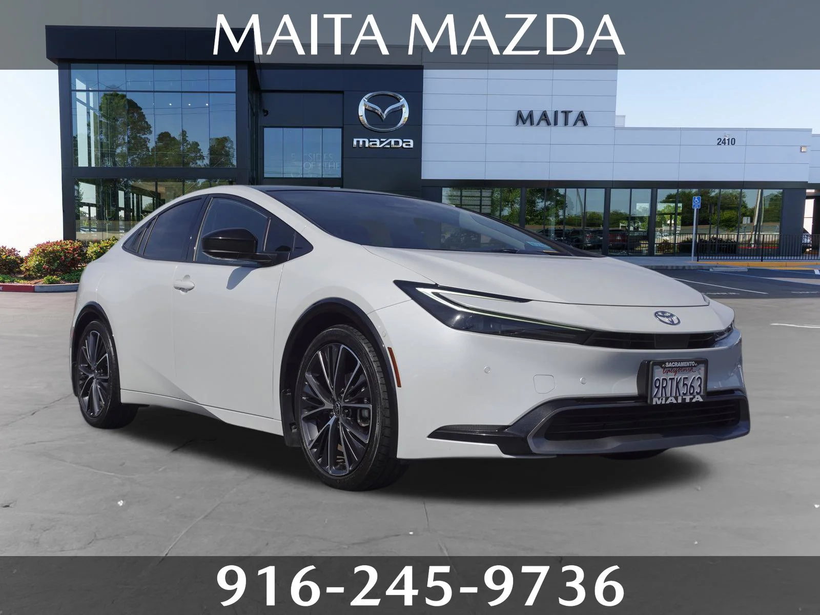 Used 2023 Wind Chill Pearl Toyota Limited image 1