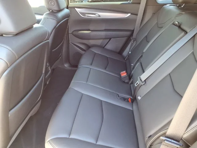 Certified Used 2025 Crystal White Tricoat Cadillac Luxury image 8