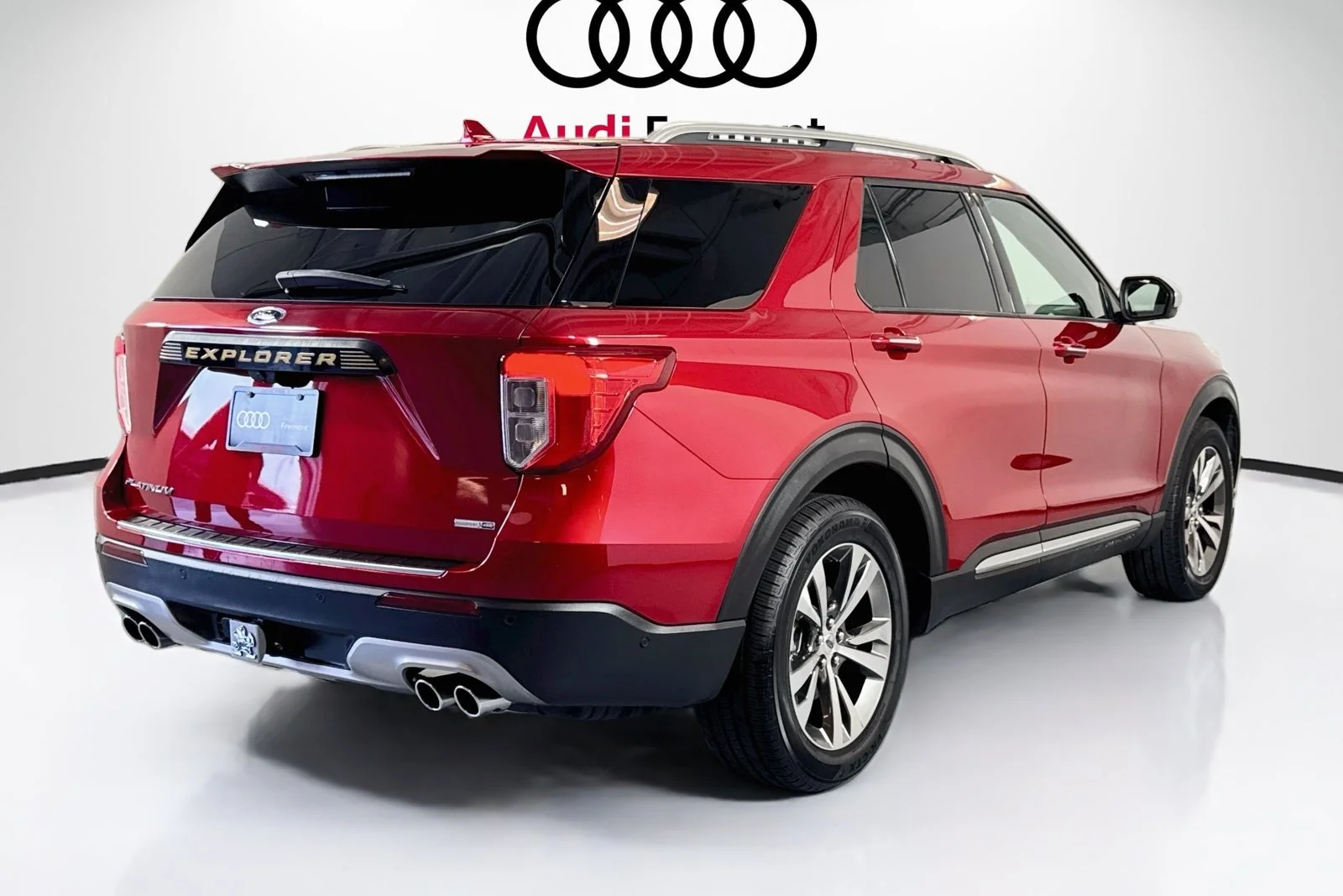 Used 2020 Rapid Red Metallic Tinted Clearcoat Ford Platinum image 5