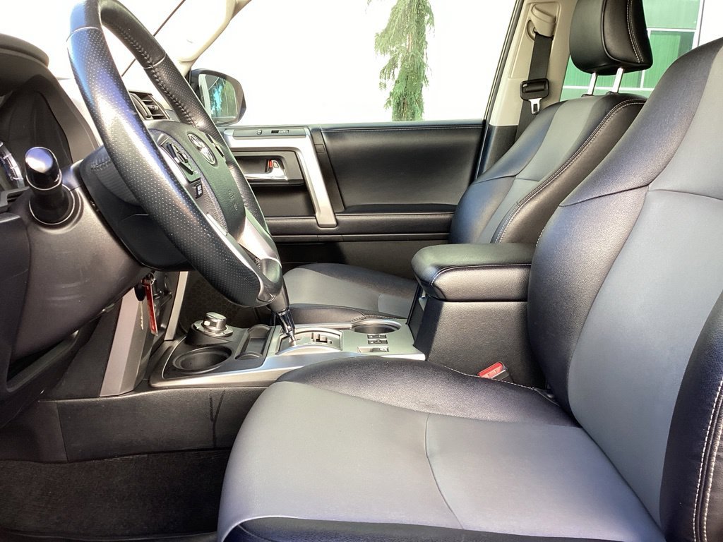 Certified Used 2018 Black Toyota SR5 Premium image 4
