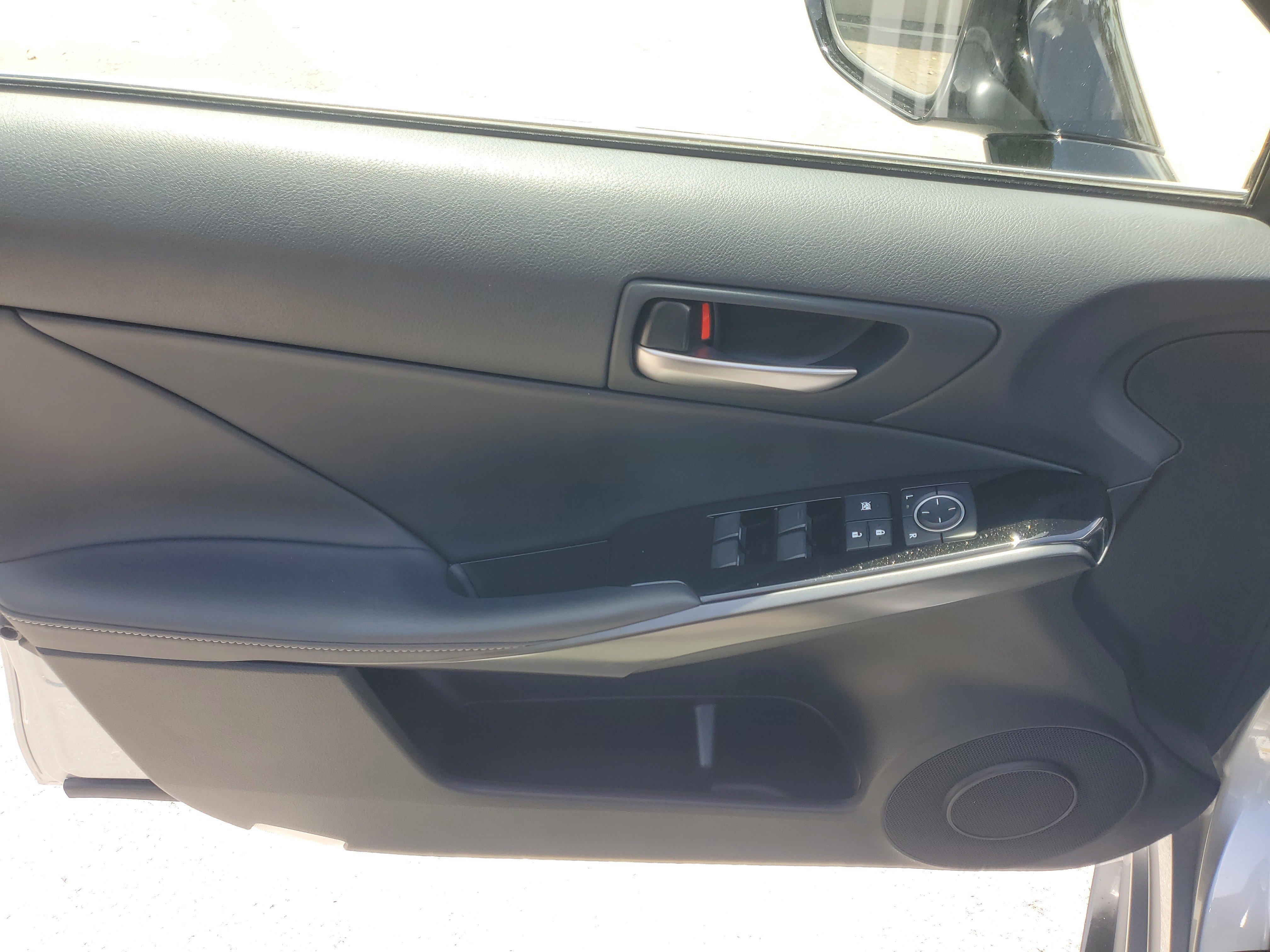 Used 2023 Iridium Lexus IS 300 image 18