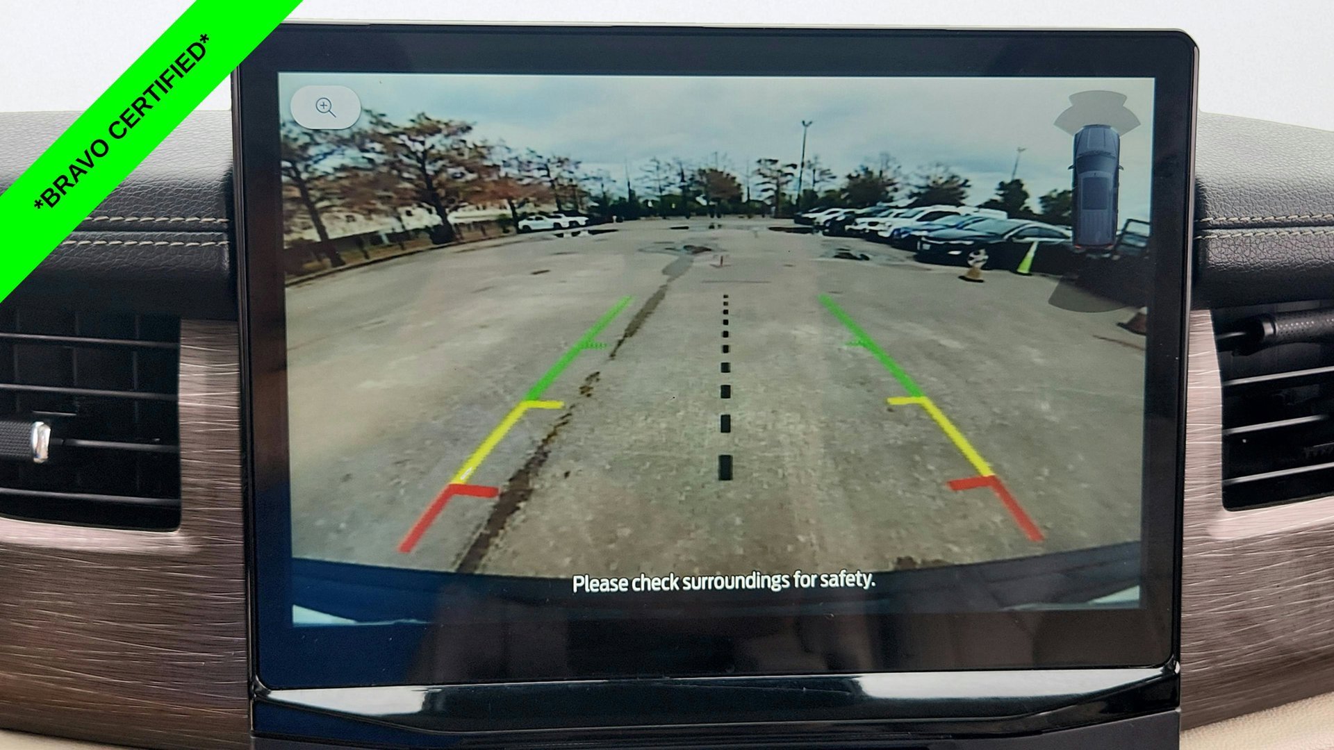 Used 2022  Ford Limited image 18