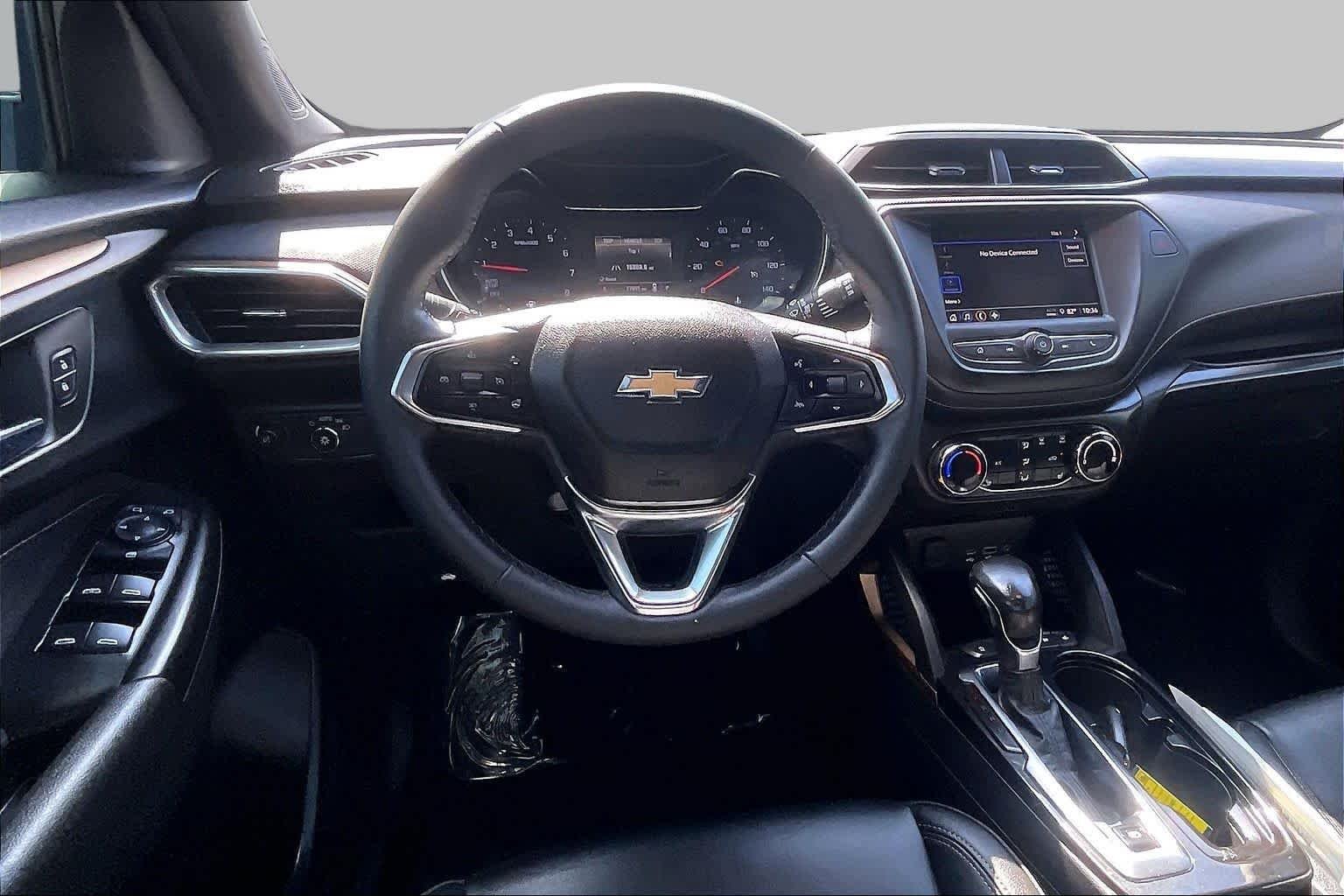 Used 2022 Mosaic Black Metallic Chevrolet ACTIV image 6