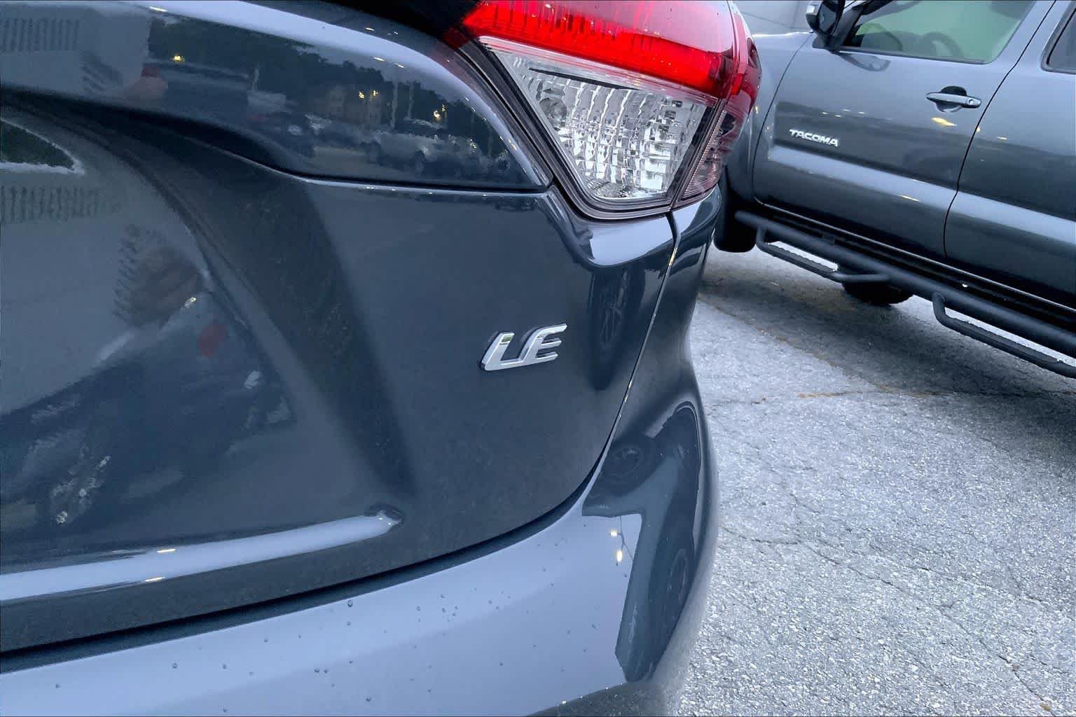 Used 2025 Underground Toyota LE image 10