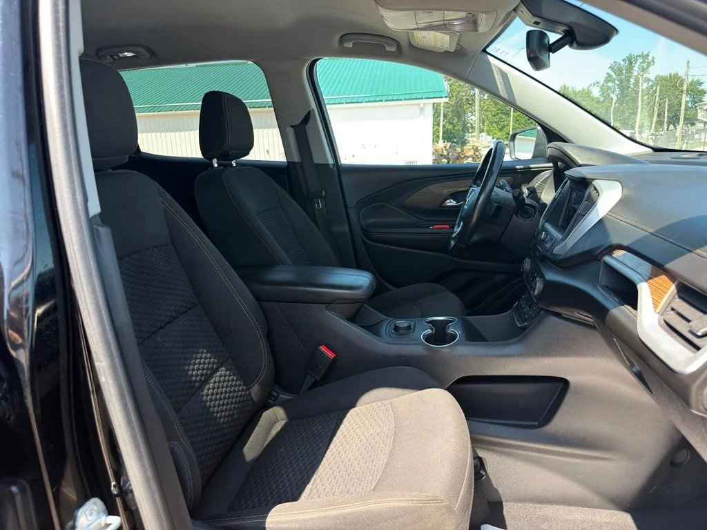 Used 2020 Black GMC SLE image 20