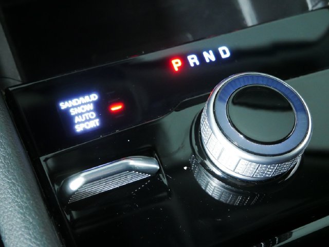 Used 2023 Black Jeep Limited image 31