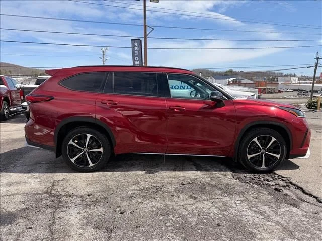 Used 2022 Red Toyota XSE image 3