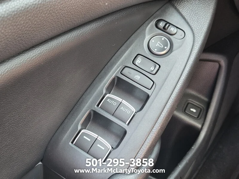 Used 2018 SILVER Honda SPORT 1.5T CVT image 23