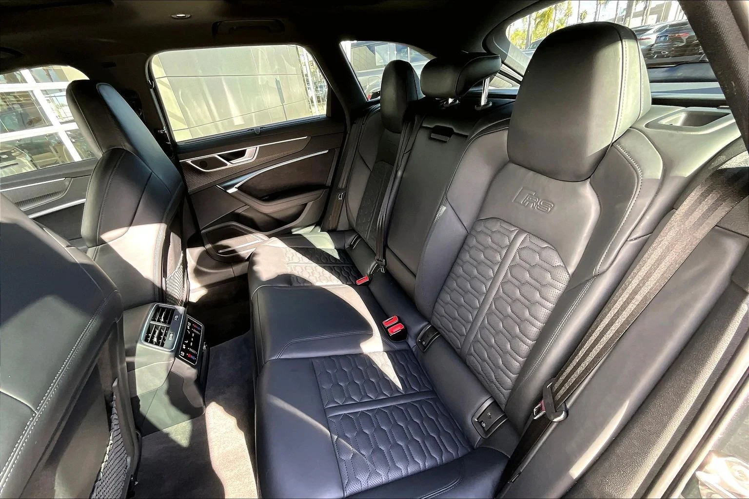 2023 Audi RS 6 Avant Base - Photo 26
