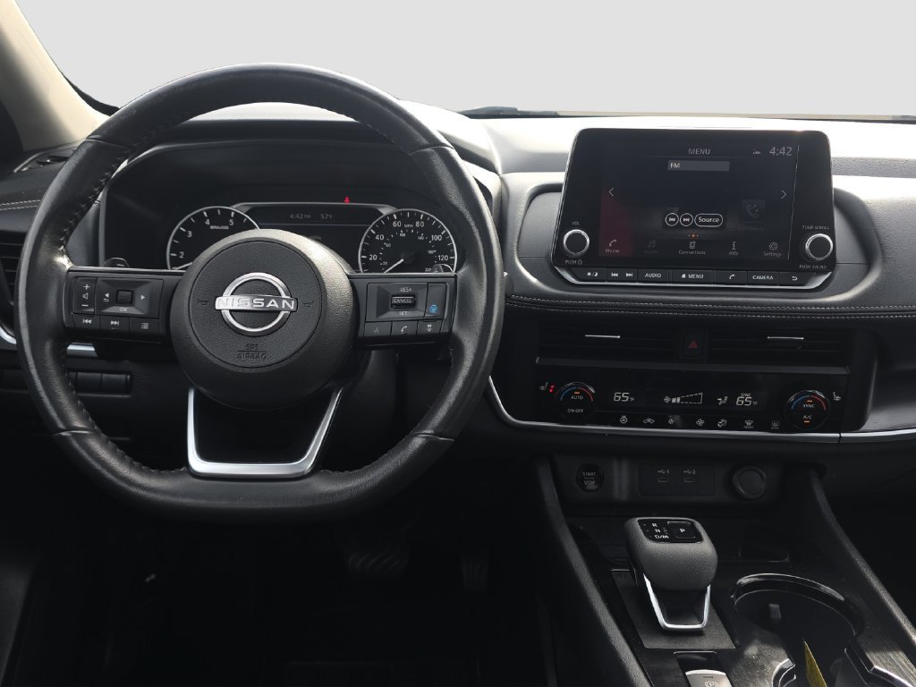 2024 Nissan Rogue SV - Photo 13